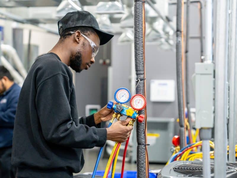 Eurovent Middle East Launches First High-Ambient Temperature Certification for GCC HVACR Systems