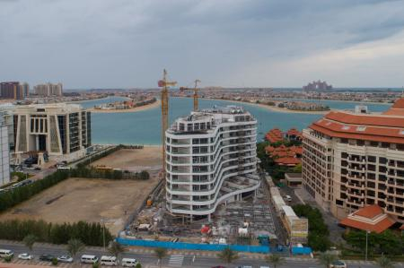 Final works on the façade, tiling, elevator installation, swimming pools, and overall finishes are also progressing. Final works on the façade, tiling, elevator installation, swimming pools, and overall finishes are also progressing.