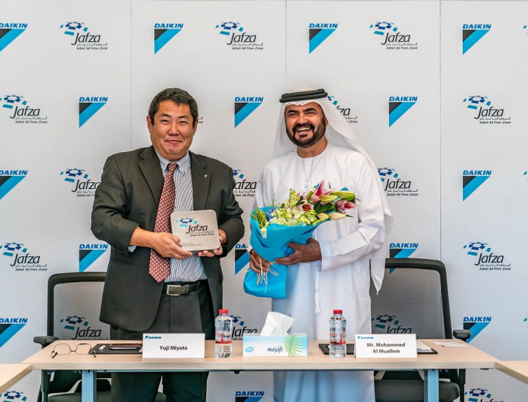 Al Muallem said: “The agreement reflects the tremendous trust and confidence Daikin has in Jafza’s capabilities to support and grow its business. Al Muallem said: “The agreement reflects the tremendous trust and confidence Daikin has in Jafza’s capabilities to support and grow its business.